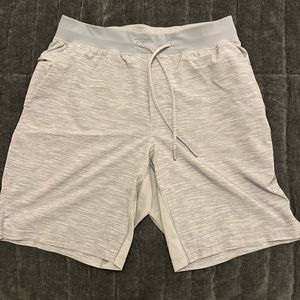Men’s Lululemon 9 inch THE short linerless